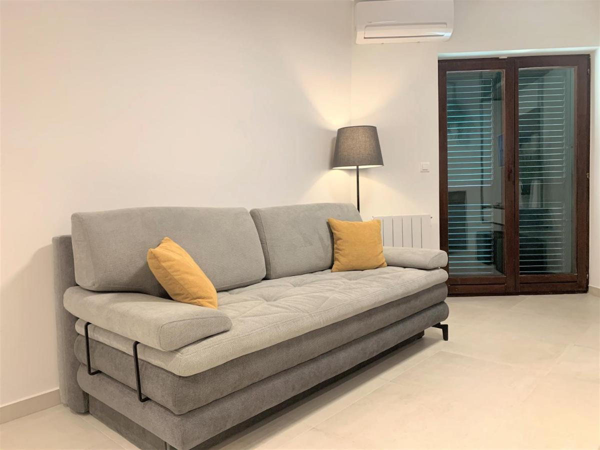 Villa Fani - Apartments In تروغير المظهر الخارجي الصورة