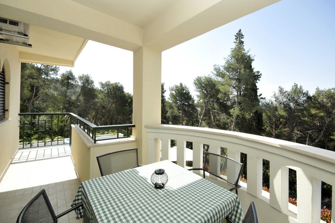 Villa Fani - Apartments In تروغير المظهر الخارجي الصورة