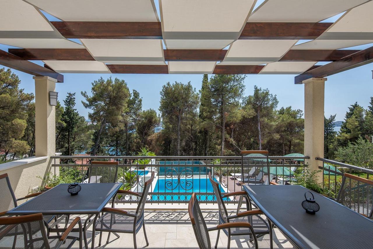 Villa Fani - Apartments In تروغير المظهر الخارجي الصورة
